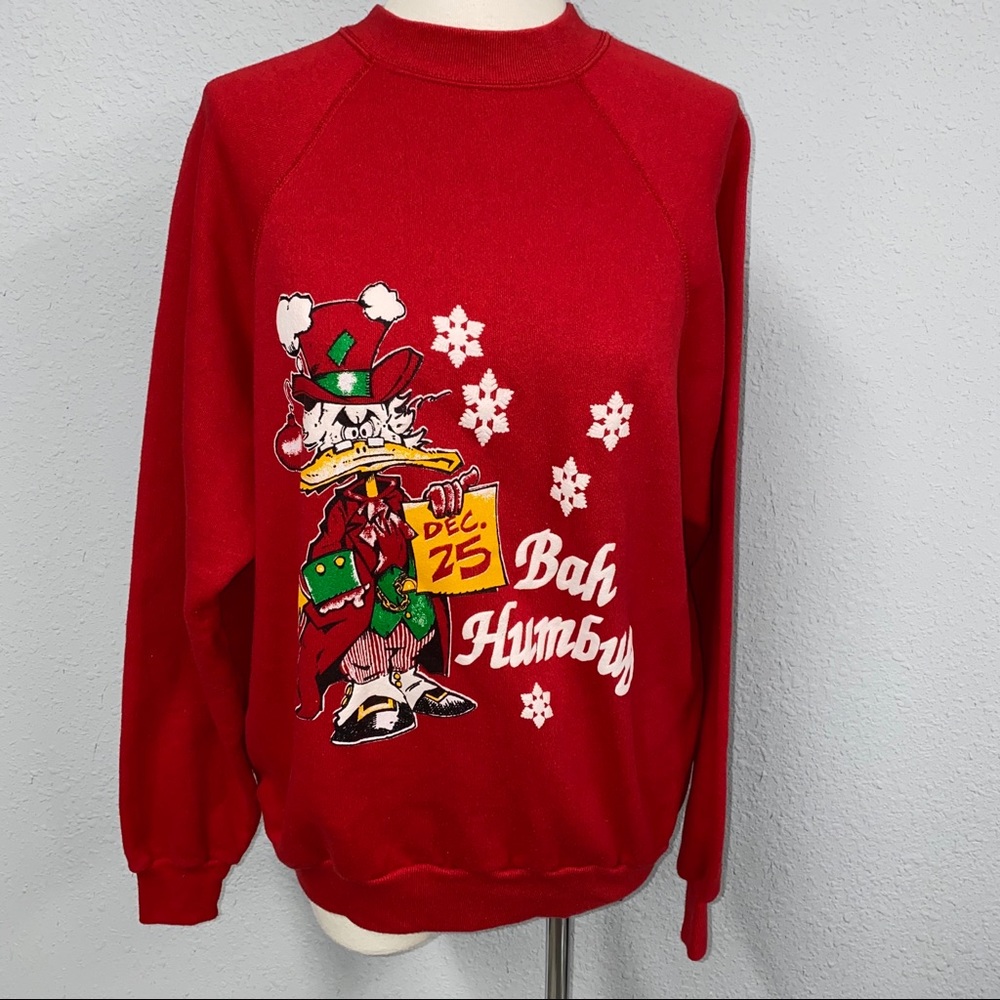 TNT Red Vintage Bah Humbug Christmas Sweatshirt Size L